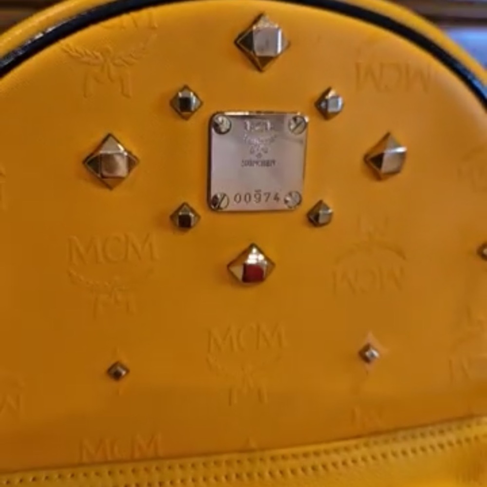 Beautiful MCM Backpack !! - Picture 5 of 16